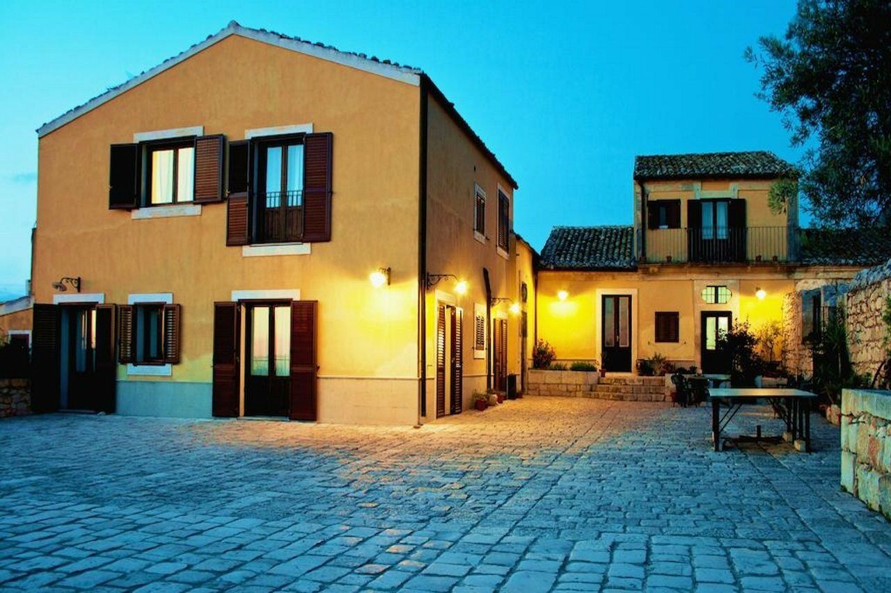 Agriturismo Tenuta Margitello Comiso Exterior photo